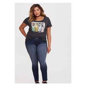 🩷 Torrid Gray Disney Princess T-Shirt 4x